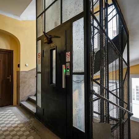 Comfort Central Apartments By The Synagogue Budapest Eksteriør billede